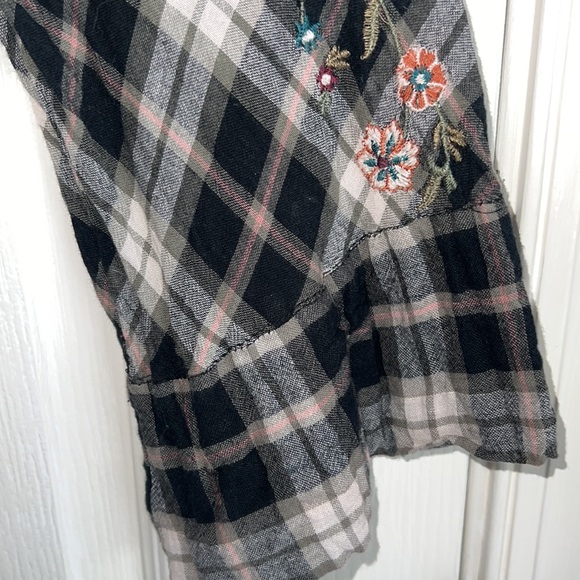 Zara Plaid Embroidered Wrap Top - Picture 3 of 8